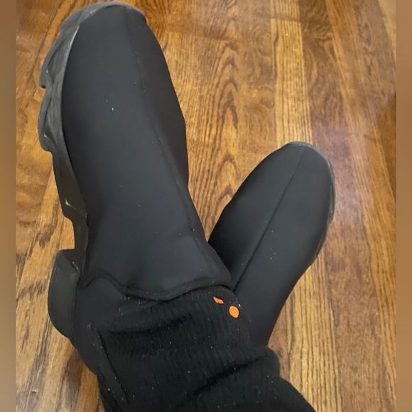 IRI Designed in New York - Picture 5 of 14